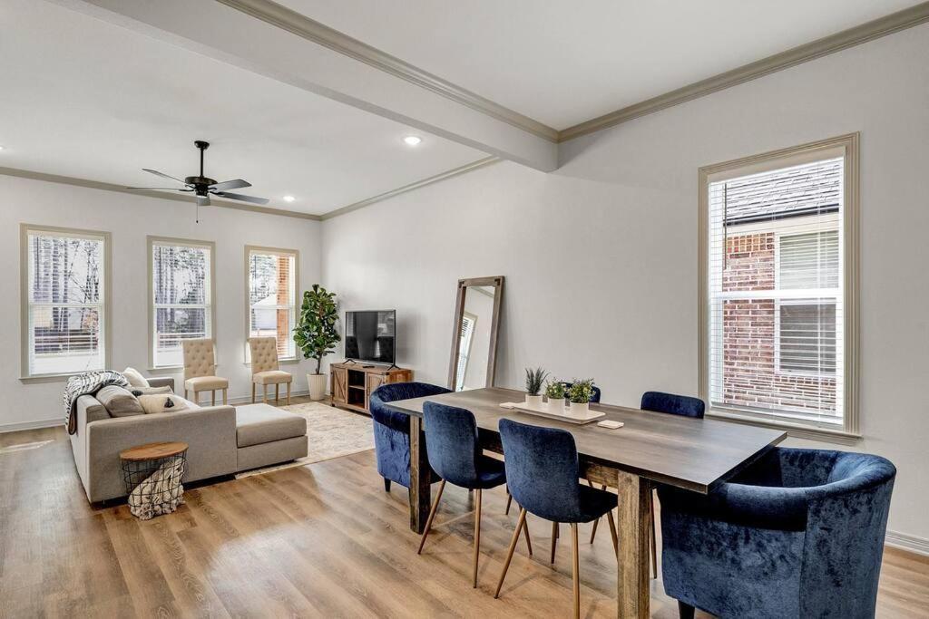 הוילה טיילר Alamo Luxury Living Up To 11 מראה חיצוני תמונה
