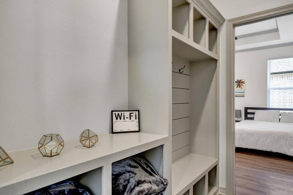 הוילה טיילר Alamo Luxury Living Up To 11 מראה חיצוני תמונה